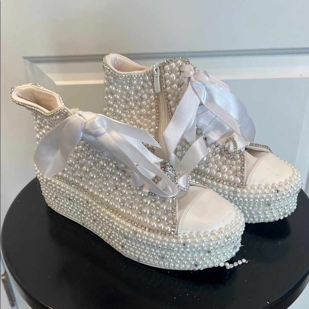 STILO Women's Pearl Wedding Shoes Platform High Tops Size 8